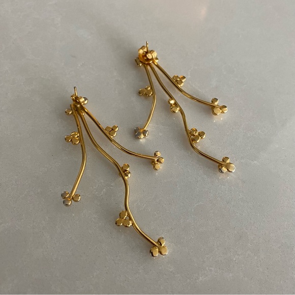 Jill Hopkins Jewelry CÅVIAR FLOWER EARRINGS - Picture 3 of 4